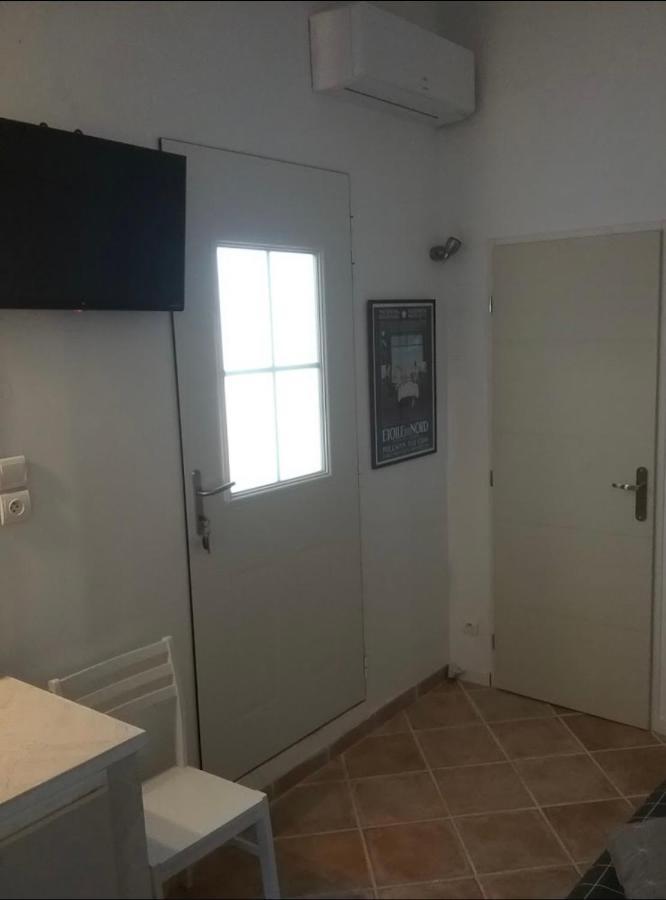 LʼIsle-sur-la-Sorgue Une Chambre En Ville المظهر الخارجي الصورة